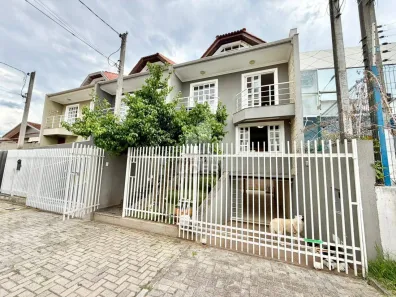 Sobrado com 4 Quartos à venda, 234m² no Portão, Curitiba