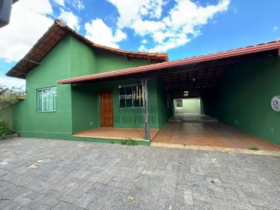 Casa com 3 Quartos à venda, 120m² no Pedra Azul, Contagem