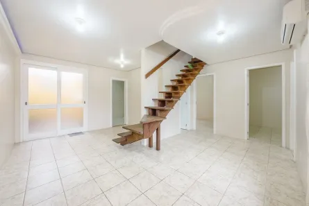 Casa de Condomínio com 3 Quartos à venda, 112m² no Rio Branco, Canoas