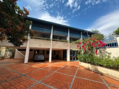 Sobrado com 4 Quartos à venda, 744m² no Jardim das Paineiras, Campinas