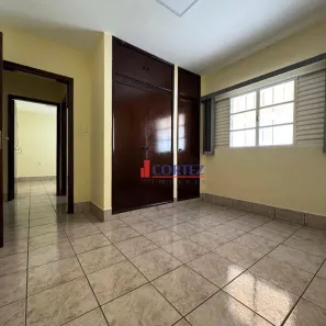Casa com 3 Quartos para alugar, 125m² no Zona Central, Rio Claro