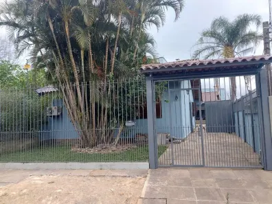 Casa com 4 Quartos à venda, 189m² no Vila Carlos Antônio Wilkens, Cachoeirinha