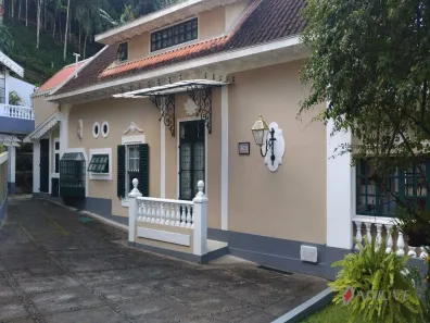 Casa com 4 Quartos à venda, 400m² no Quarteirão Ingelheim, Petrópolis