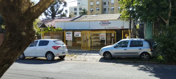 Lote/Terreno à venda, 327m² no Cavalhada, Porto Alegre