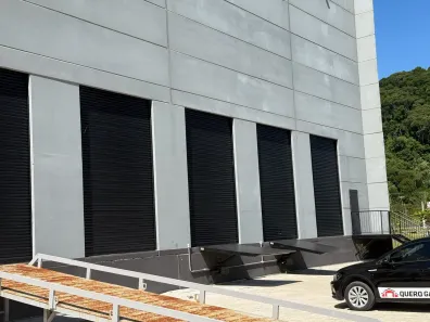 Galpão/Depósito/Armazém para alugar, 94038m² no Volta Grande, Navegantes