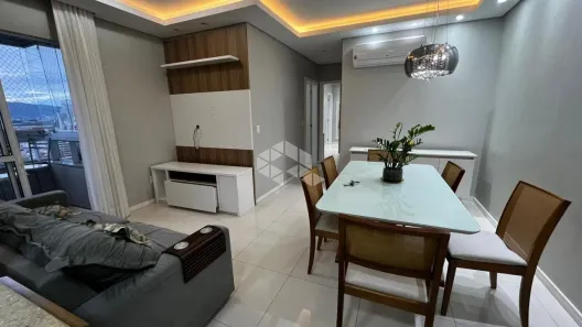 Apartamento com 2 Quartos à venda, 70m² no Capoeiras, Florianópolis