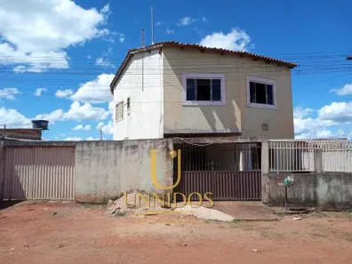 Sobrado com 4 Quartos à venda, 200m² no Chácaras Coimbra, Águas Lindas de Goiás