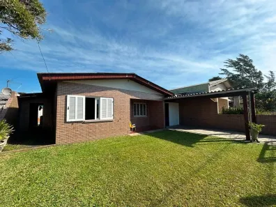 Casa com 3 Quartos à venda, 130m² no Santa Terezinha, Imbé