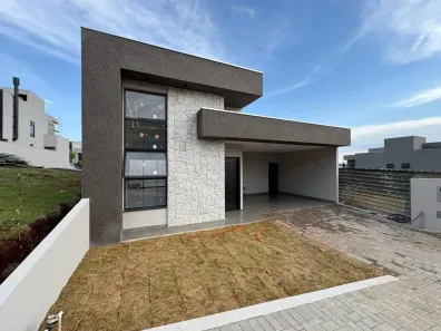 Casa com 3 Quartos para venda ou aluguel, 130m² no Olímpico, Londrina