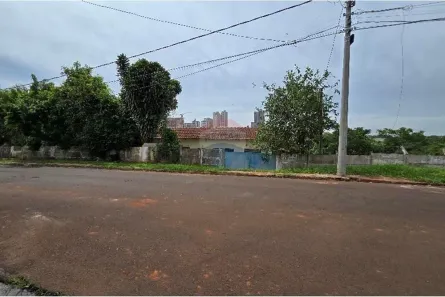 Lote/Terreno à venda, 2241m² no Recanto Azul, Botucatu