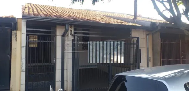Casa com 2 Quartos à venda, 120m² no Jardim América (Vila Xavier), Araraquara
