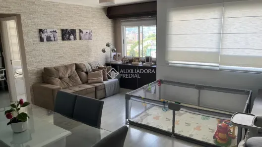 Apartamento com 2 Quartos para alugar, 65m² no Vila Ipiranga, Porto Alegre