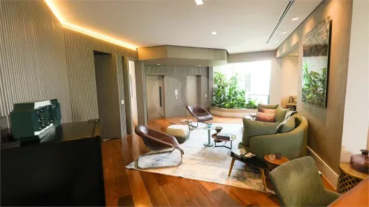 Apartamento com 5 Quartos para alugar, 675m² no Vila Nova Conceição, São Paulo