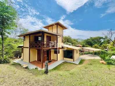 Fazenda/Sítio com 3 Quartos para alugar, 210m² no Vila Verde, Betim