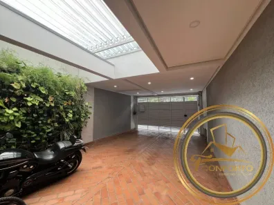 Sobrado com 3 Quartos à venda, 175m² no Vila Bertioga, São Paulo
