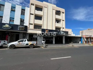 Sala Comercial para alugar, 42m² no Nossa Senhora Aparecida, Uberlândia