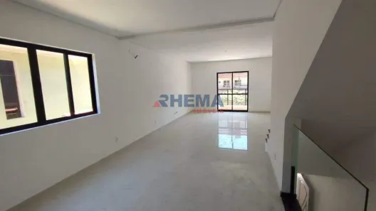 Sobrado com 3 Quartos à venda, 202m² no Embaré, Santos