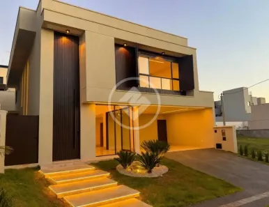 Casa de Condomínio com 4 Quartos à venda, 264m² no Jardins Capri, Senador Canedo