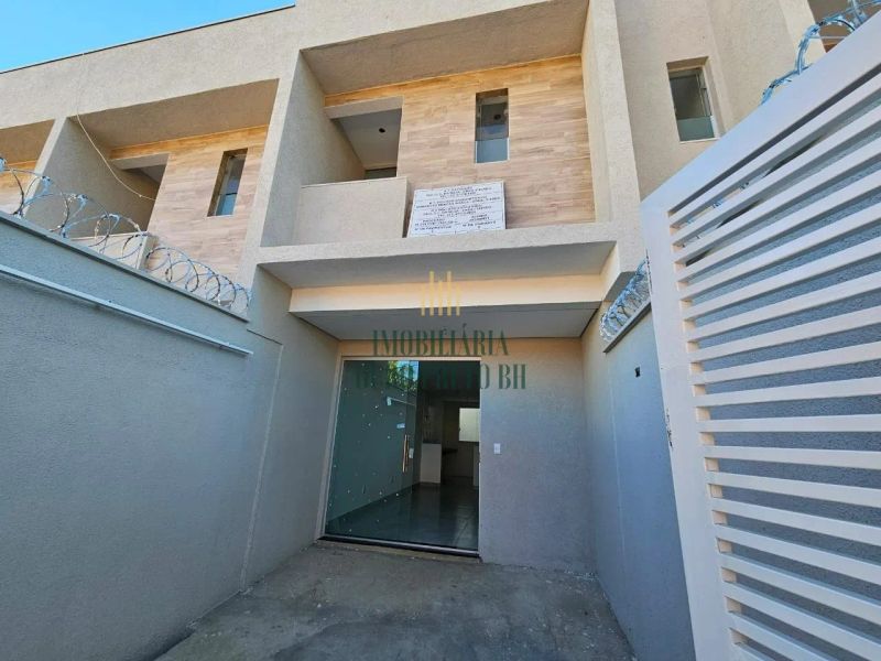 Casa com 2 quartos — Planalto, Belo Horizonte