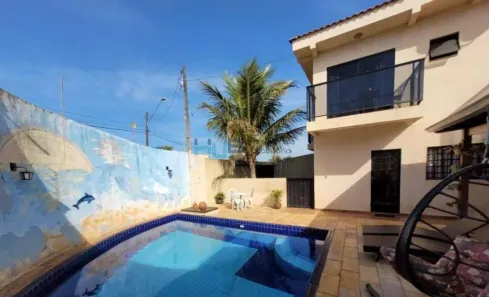 Casa com 3 Quartos à venda, 123m² no Califórnia, Londrina