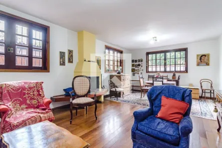 Casa com 3 Quartos à venda, 258m² no Sumaré, São Paulo