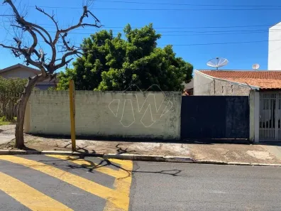 Lote/Terreno à venda, 250m² no Vila Tito de Carvalho (Vila Xavier), Araraquara