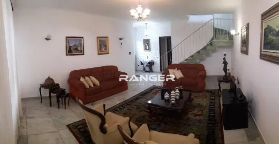 Casa com 4 Quartos à venda, 308m² no Centro, São Vicente