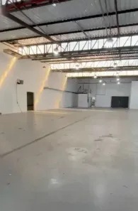 Galpão/Depósito/Armazém para venda ou aluguel, 805m² no Cambuci, São Paulo
