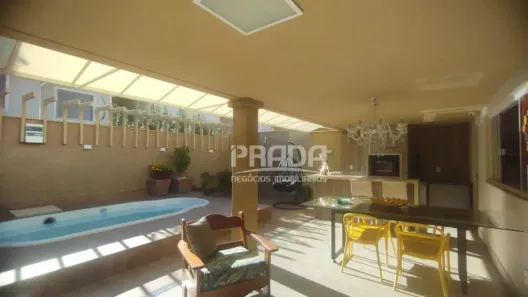 Casa de Condomínio com 3 Quartos para alugar, 186m² no Jardim Karaíba, Uberlândia