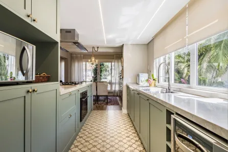 Apartamento com 3 Quartos à venda, 120m² no Moinhos de Vento, Porto Alegre