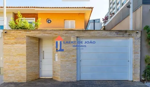 Casa com 3 Quartos à venda, 220m² no Jardim Paulistano, São Paulo