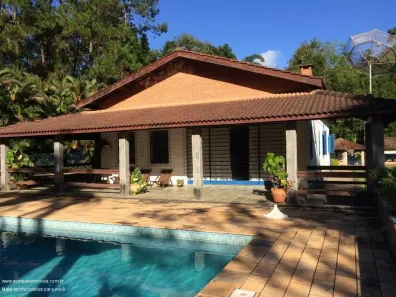 Fazenda/Sítio com 4 Quartos à venda, 600m² no , Piracaia