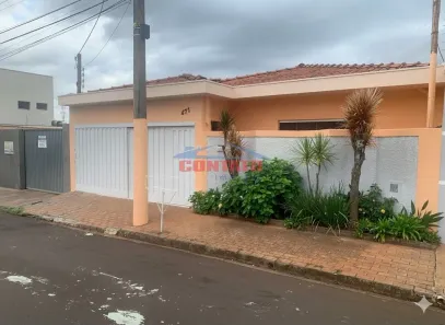 Casa com 4 Quartos para alugar, 270m² no Centreville, São Carlos