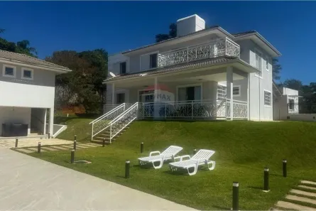 Casa com 4 Quartos para alugar, 2792m² no Parque Jardim da Serra, Juiz de Fora