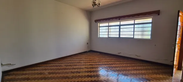 Casa com 3 Quartos à venda, 200m² no Centro, Jaguariúna