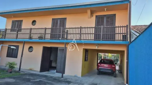 Sobrado com 7 Quartos à venda, 210m² no Guaratuba, Guaratuba