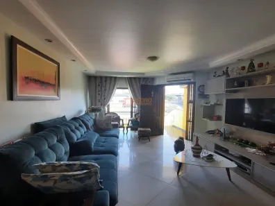 Sobrado com 3 Quartos à venda, 235m² no Rudge Ramos, São Bernardo do Campo