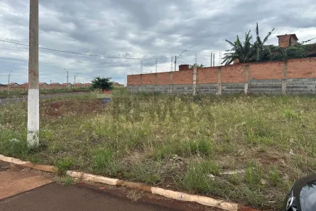 Lote/Terreno com 1 Quarto à venda, 207m² no Bella Cravinhos II, Cravinhos