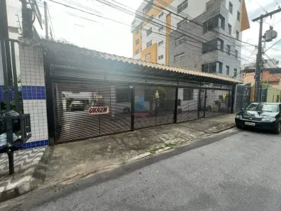 Casa com 7 Quartos à venda, 350m² no Eldorado/Cidade Jardim Eldorado, Contagem