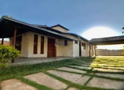 Casa com 3 Quartos para alugar, 157m² no Estoril, Belo Horizonte