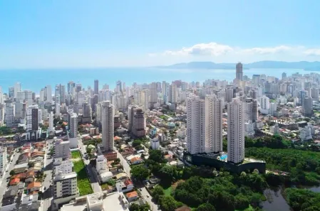 Apartamento com 3 Quartos à venda, 100m² no Meia Praia, Itapema