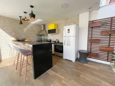 Casa de Condomínio com 4 Quartos à venda, 171m² no Flores, Manaus