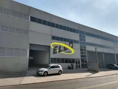 Galpão/Depósito/Armazém para alugar, 2200m² no Chácara Ondas Verdes, Cotia