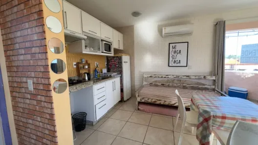 Apartamento com 1 Quarto à venda, 32m² no Canasvieiras, Florianópolis