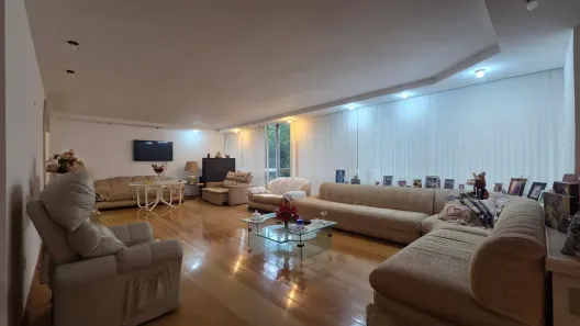 Apartamento com 4 Quartos para alugar, 300m² no Copacabana, Rio de Janeiro