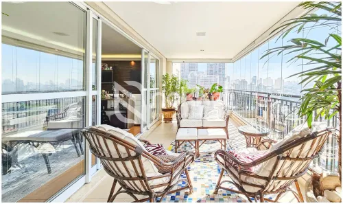 Apartamento com 3 Quartos à venda, 168m² no Vila Firmiano Pinto, São Paulo