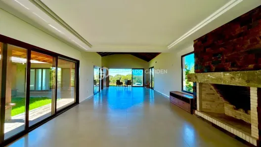 Casa de Condomínio com 6 Quartos à venda, 560m² no Laje de Pedra, Canela