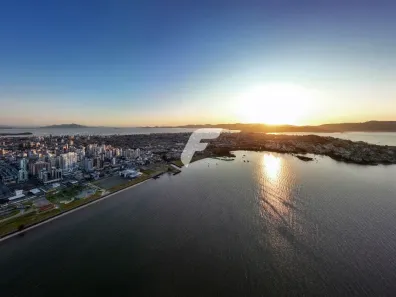 Apartamento com 2 Quartos à venda, 91m² no Campinas, São José