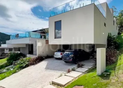 Casa com 4 Quartos à venda, 408m² no Barra, Balneário Camboriú