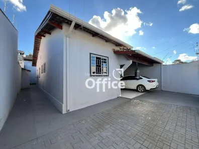 Casa com 3 Quartos à venda, 115m² no Residencial Ayrton Senna, Anápolis